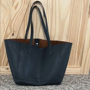 Tommy Bahama Black Tote with Brown Interior